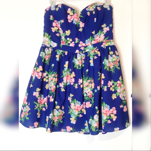 Royal blue flower print dress - Picture 2 of 3